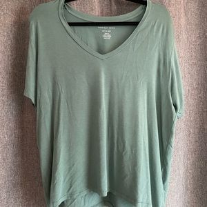 American Eagle “soft and sexy” green v-neck top
